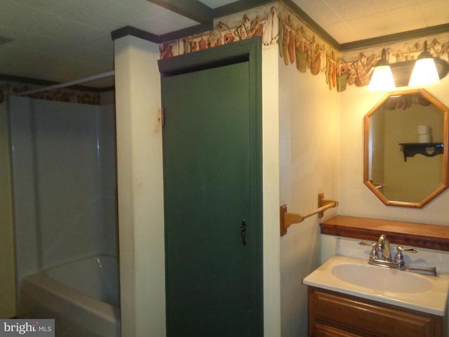 4 WATERFRONT STREET, Reedsville, PA 17084