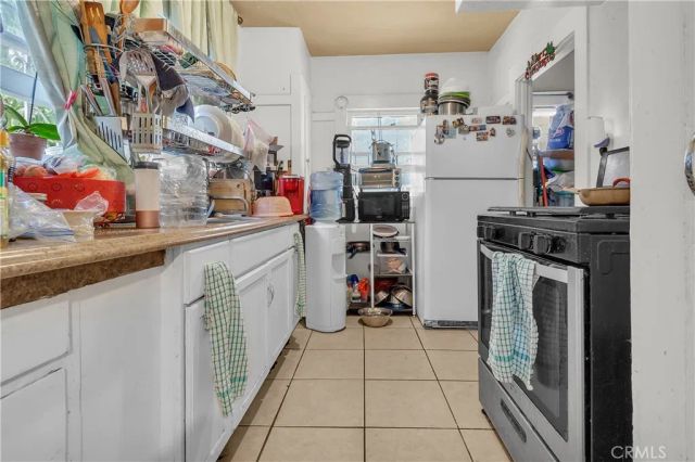 4115 Council Street, Los Angeles, CA 90004