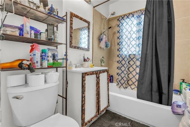 4115 Council Street, Los Angeles, CA 90004