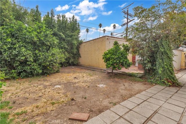 4115 Council Street, Los Angeles, CA 90004