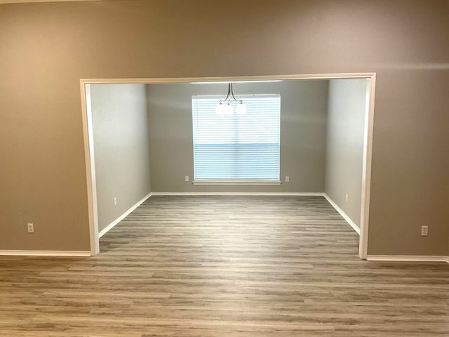 708 Ridgehill Drive, Burleson, TX 76028