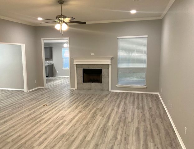 708 Ridgehill Drive, Burleson, TX 76028
