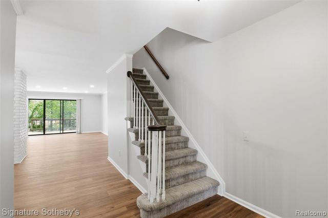 1234 S Timberview Trail, Bloomfield Hills, MI 48304