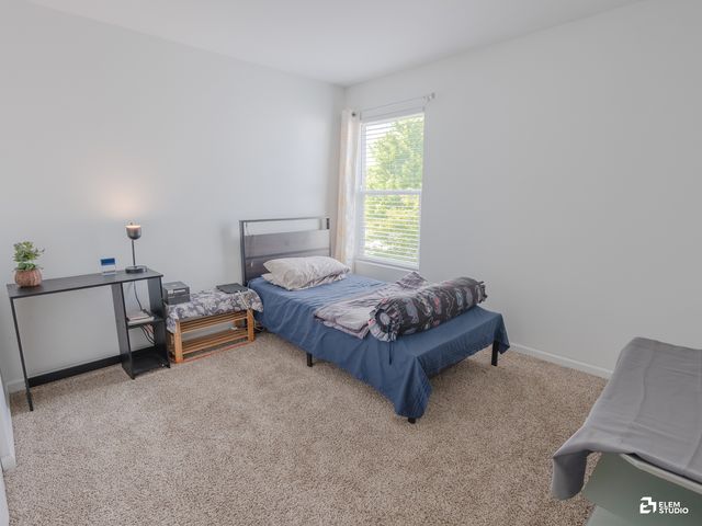 424 Grape Vine Trail, Oswego, IL 60543