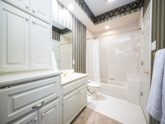 4010 Brooks Court, Highland Village, TX 76226