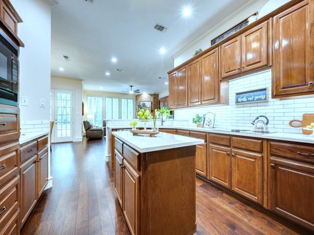 4010 Brooks Court, Highland Village, TX 76226