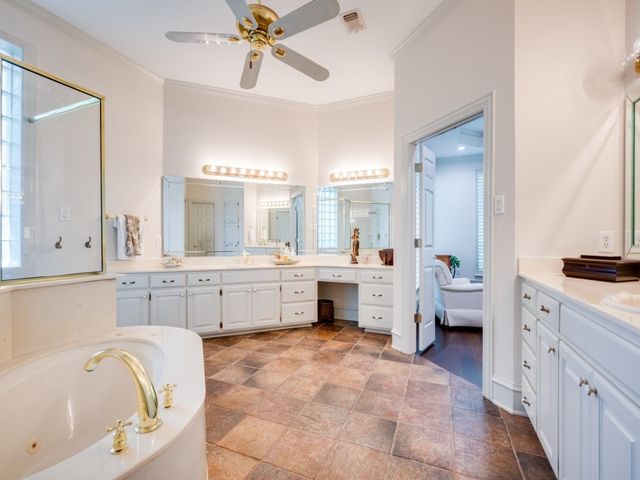 4010 Brooks Court, Highland Village, TX 76226