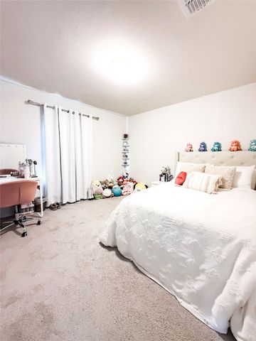 9149 Redshire Lane, Fort Worth, TX 76131