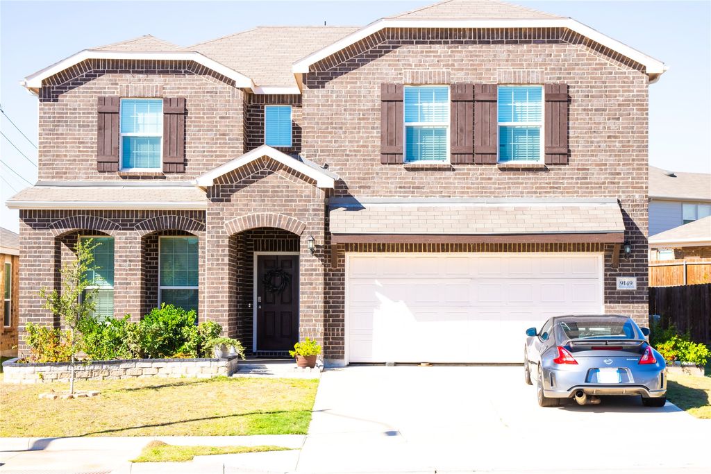 9149 Redshire Lane, Fort Worth, TX 76131