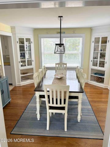 16 N Bayview Avenue, Seaside Park, NJ 08752