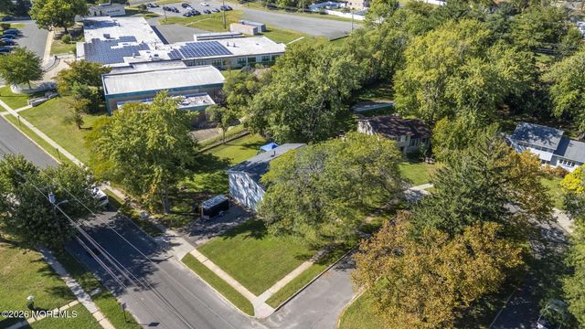 1 Kings Court, Jackson, NJ 08527