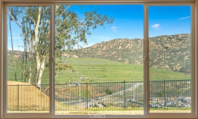 8044 Country Mile Lane, Riverside, CA 92507