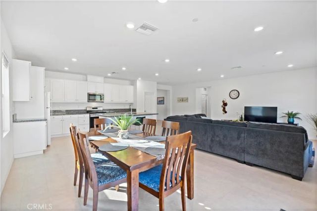 8044 Country Mile Lane, Riverside, CA 92507