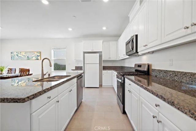 8044 Country Mile Lane, Riverside, CA 92507