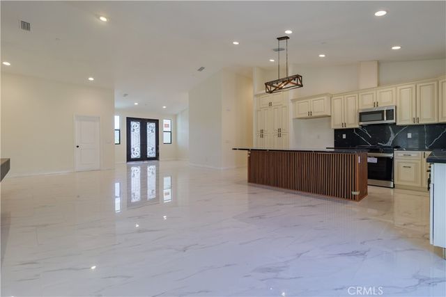 44270 Whittier, Hemet, CA 92544