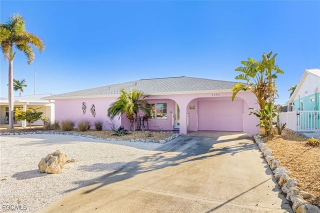 3693 Ruby AVE, St James City, FL 33956