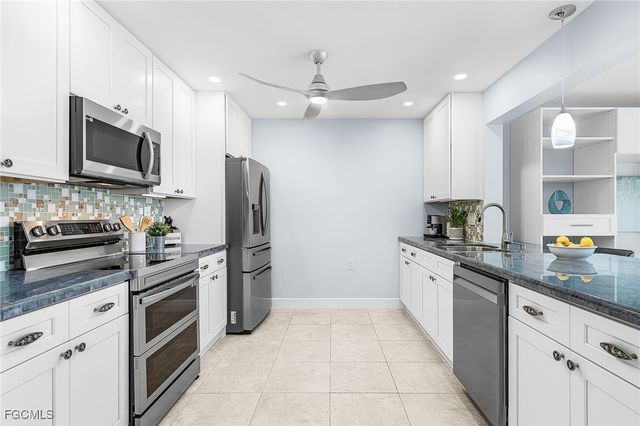 3693 Ruby AVE, St James City, FL 33956