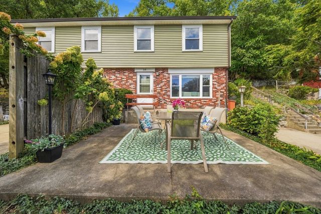 39 Mountain St 39, Woburn, MA 01801