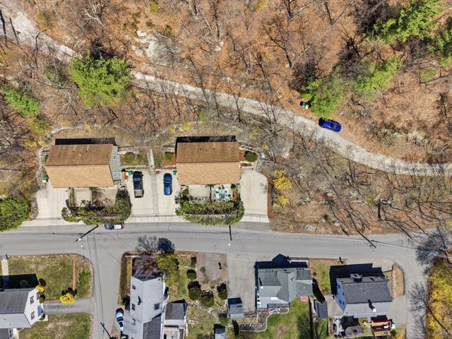 39 Mountain St 39, Woburn, MA 01801