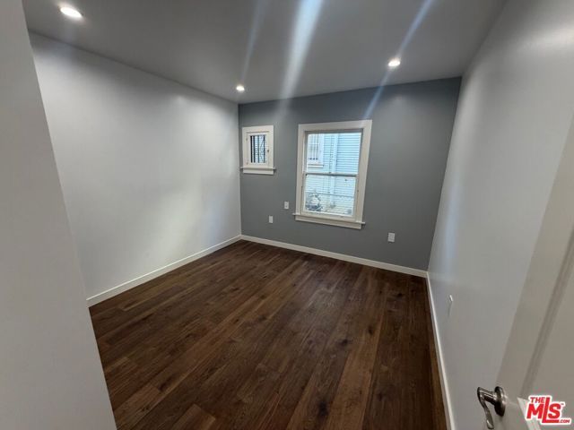 1021 S Burlington Avenue, Los Angeles, CA 90006