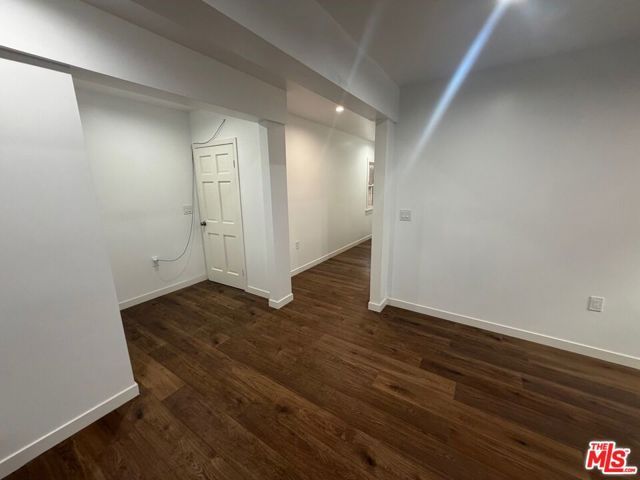1021 S Burlington Avenue, Los Angeles, CA 90006