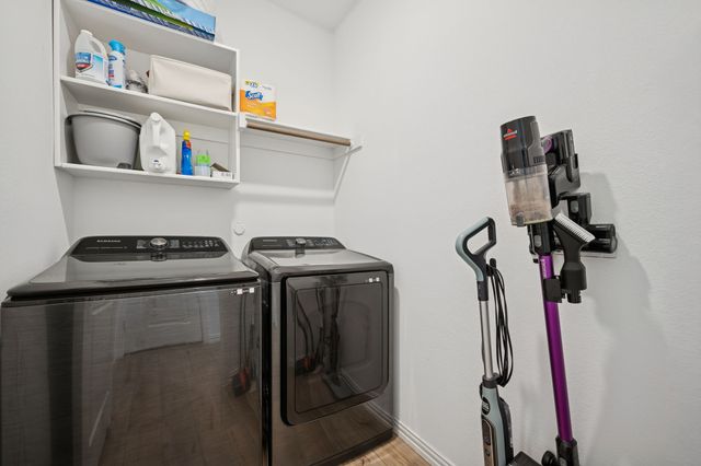 1512 Helmoken Falls Drive, Anna, TX 75409