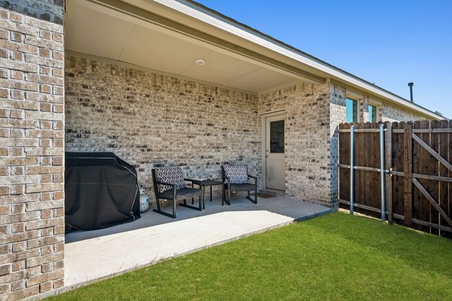 1512 Helmoken Falls Drive, Anna, TX 75409