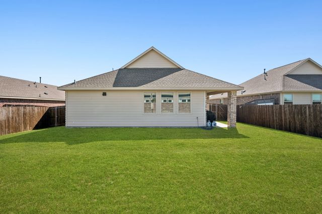 1512 Helmoken Falls Drive, Anna, TX 75409