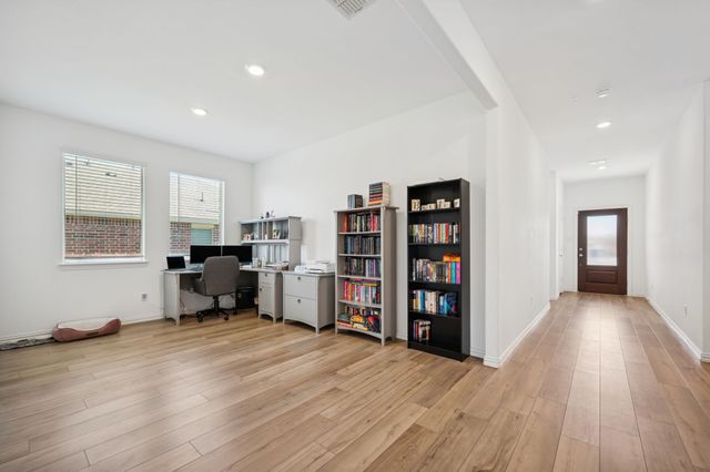 1512 Helmoken Falls Drive, Anna, TX 75409