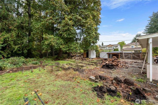 718 Milas lots 4 5 6 Avenue NE, Olympia, WA 98506