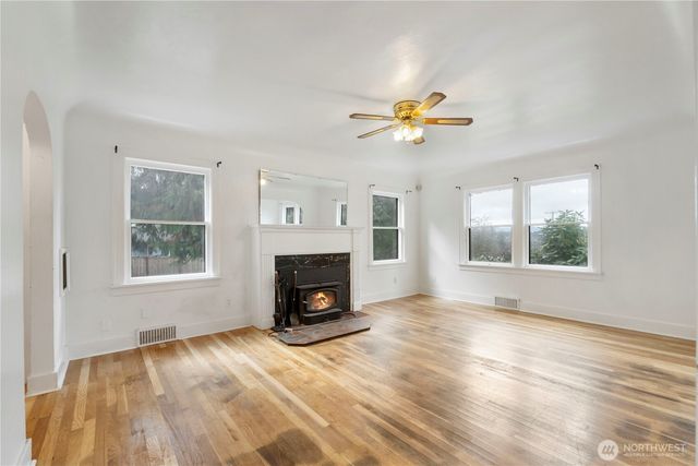 718 Milas lots 4 5 6 Avenue NE, Olympia, WA 98506