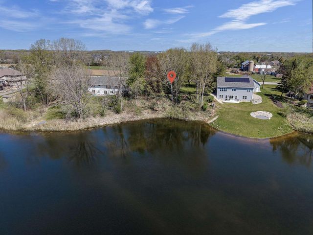 1855 E SHADY LANE, Neenah, WI 54956