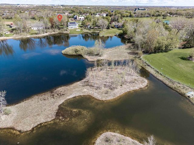 1855 E SHADY LANE, Neenah, WI 54956