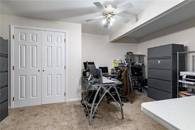 361 E 12th Street, Tonganoxie, KS 66086