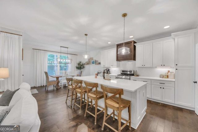 104 Woodland Lane, Canton, GA 30114