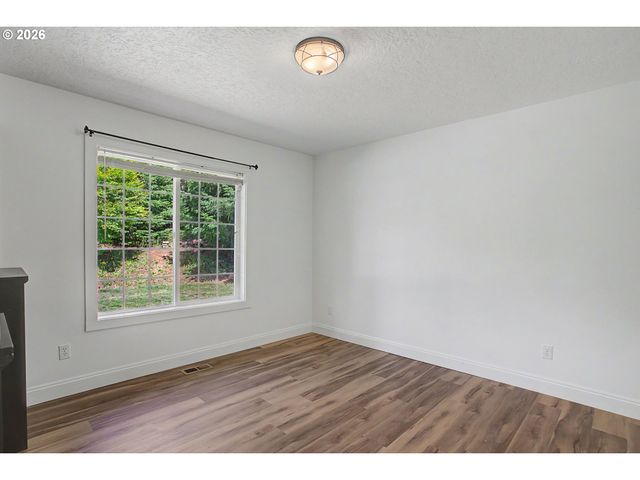 33005 Ne AMMETER Rd, Washougal, WA 98671