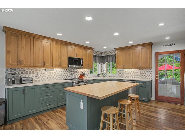 33005 Ne AMMETER Rd, Washougal, WA 98671