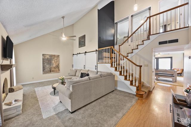 3200 El Encanto Court 10, Bakersfield, CA 93301