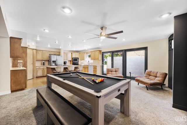 3200 El Encanto Court 10, Bakersfield, CA 93301