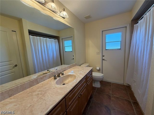 33600 Bermont RD, Punta Gorda, FL 33982