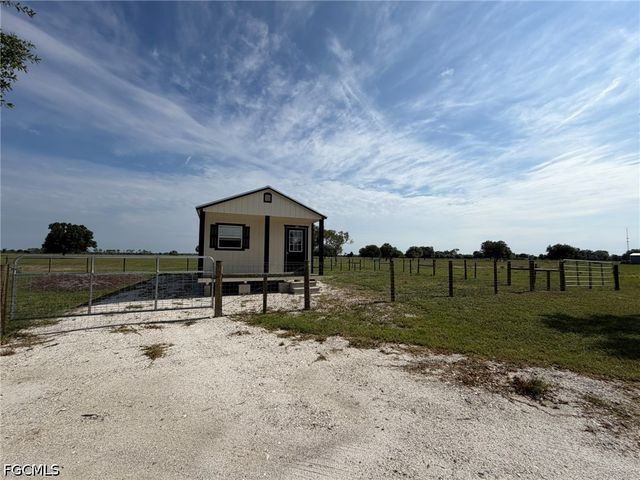33600 Bermont RD, Punta Gorda, FL 33982