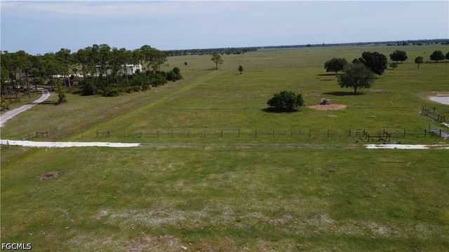 33600 Bermont RD, Punta Gorda, FL 33982