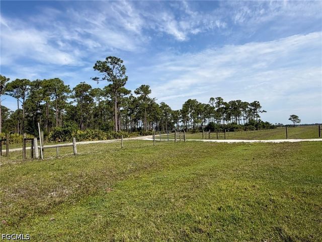 33600 Bermont RD, Punta Gorda, FL 33982