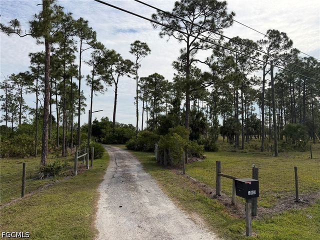 33600 Bermont RD, Punta Gorda, FL 33982