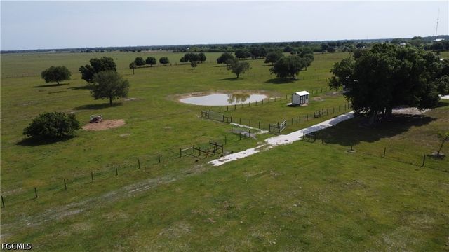 33600 Bermont RD, Punta Gorda, FL 33982