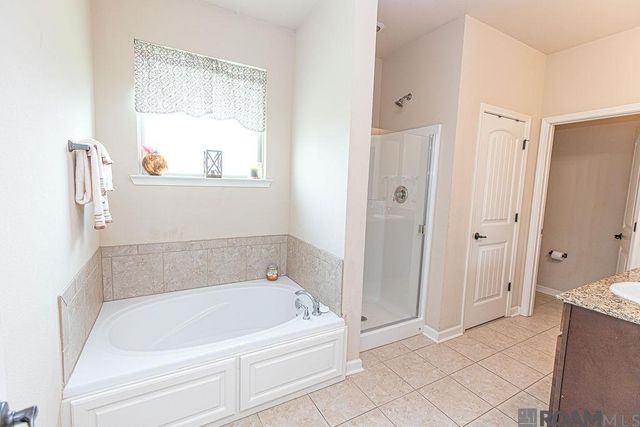 23225 Conifer Dr, Denham Springs, LA 70726