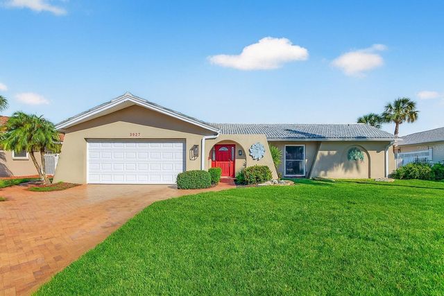 3927 48TH AVENUE S, St Petersburg, FL 33711