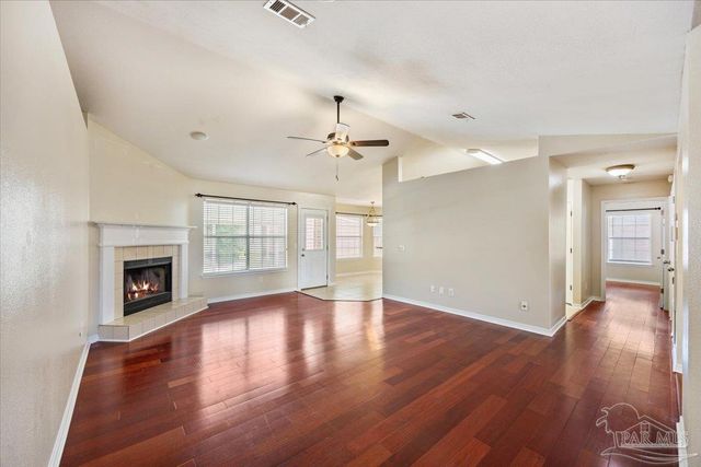 4674 Magnolia Hill Ct, Pace, FL 32571
