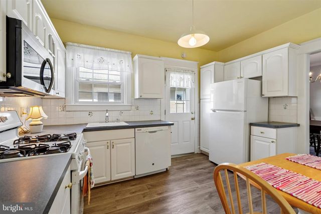 224 S MADISON AVE, Upper Darby, PA 19082