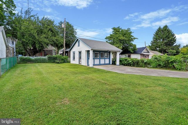 224 S MADISON AVE, Upper Darby, PA 19082